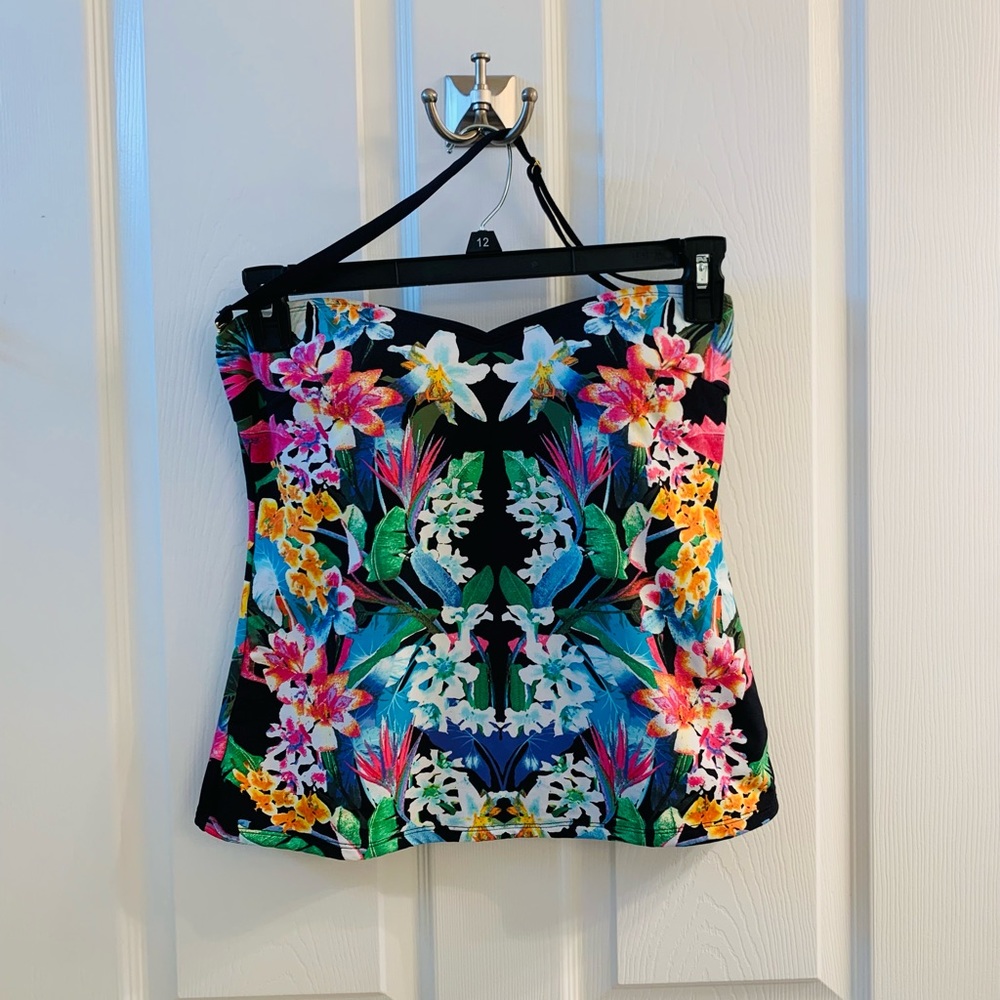Bleu by Rod Beattie swim top size 12